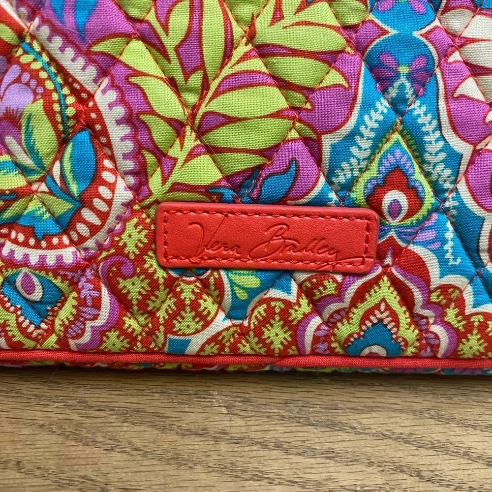 Vera Bradley Paisley In Paradise Modern Zip Laptop Computer Protection Case